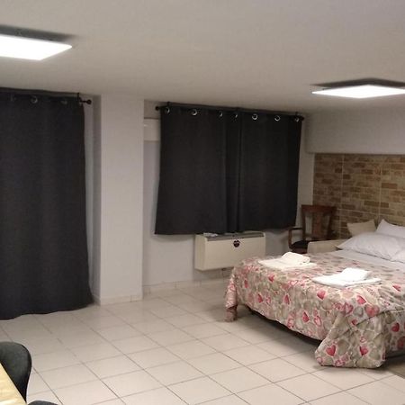 Hotel Monolocale Via Leopardi Pescara Zewnętrze zdjęcie