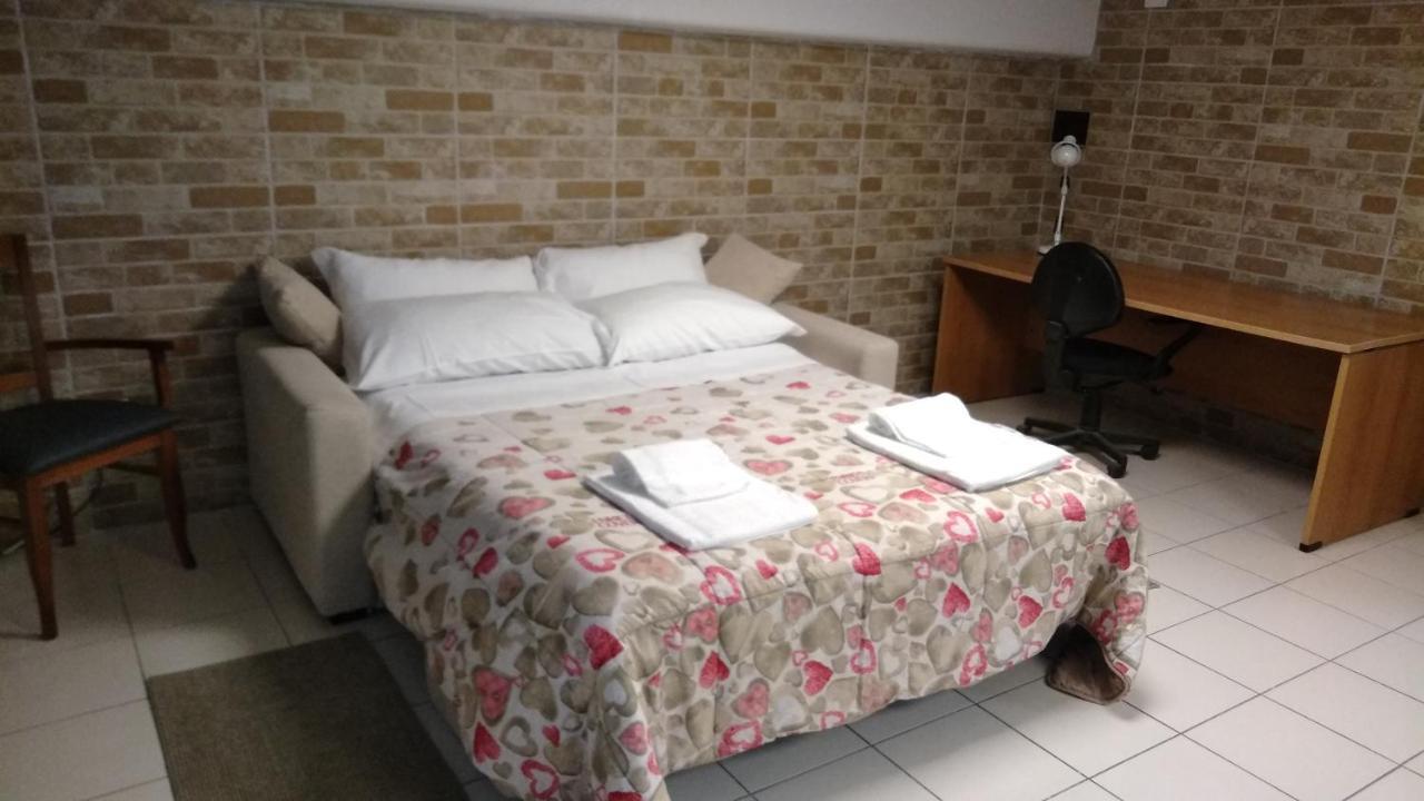 Hotel Monolocale Via Leopardi Pescara Zewnętrze zdjęcie