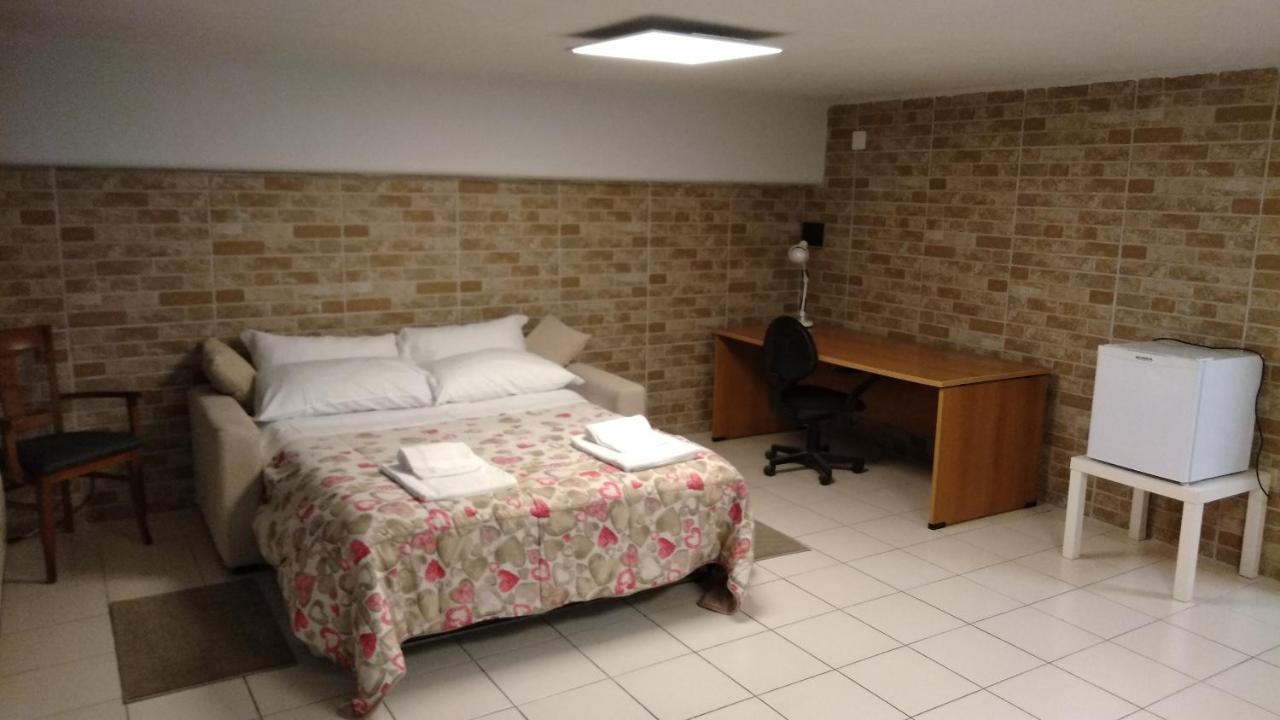 Hotel Monolocale Via Leopardi Pescara Zewnętrze zdjęcie