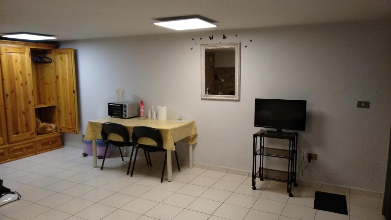 Hotel Monolocale Via Leopardi Pescara Zewnętrze zdjęcie